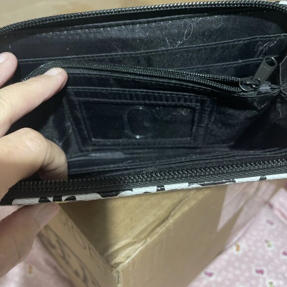 Vera Bradley Fanfare Zip Around Wallet - EUC - Picture 4 of 6